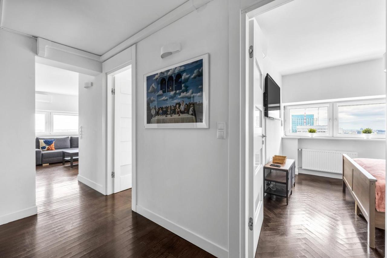 23Rd Floor 3Br Apt With Views Of Warsaw Varsóvia Exterior foto